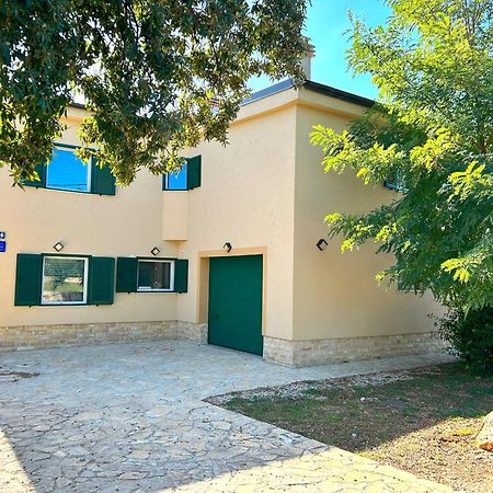 Apartment Novak Vir Exterior photo